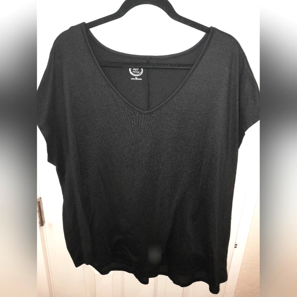 Womens top 1x